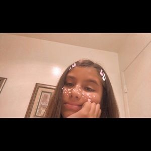 Meet your Posher, Camila